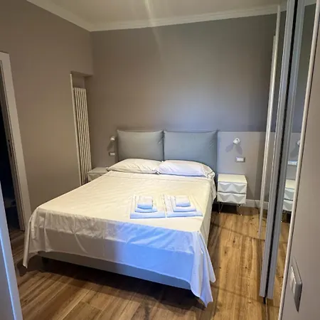 Panoramico 2-4 Persone Metro Cornelia Apartament *