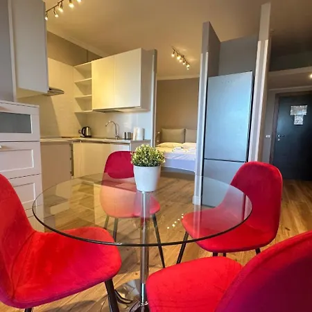 Panoramico 2-4 Persone Metro Cornelia