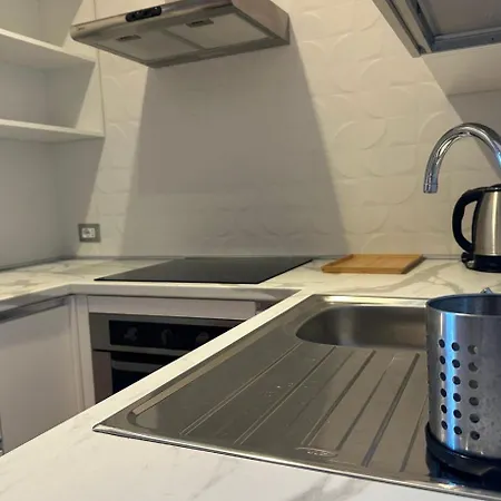 Panoramico 2-4 Persone Metro Cornelia *